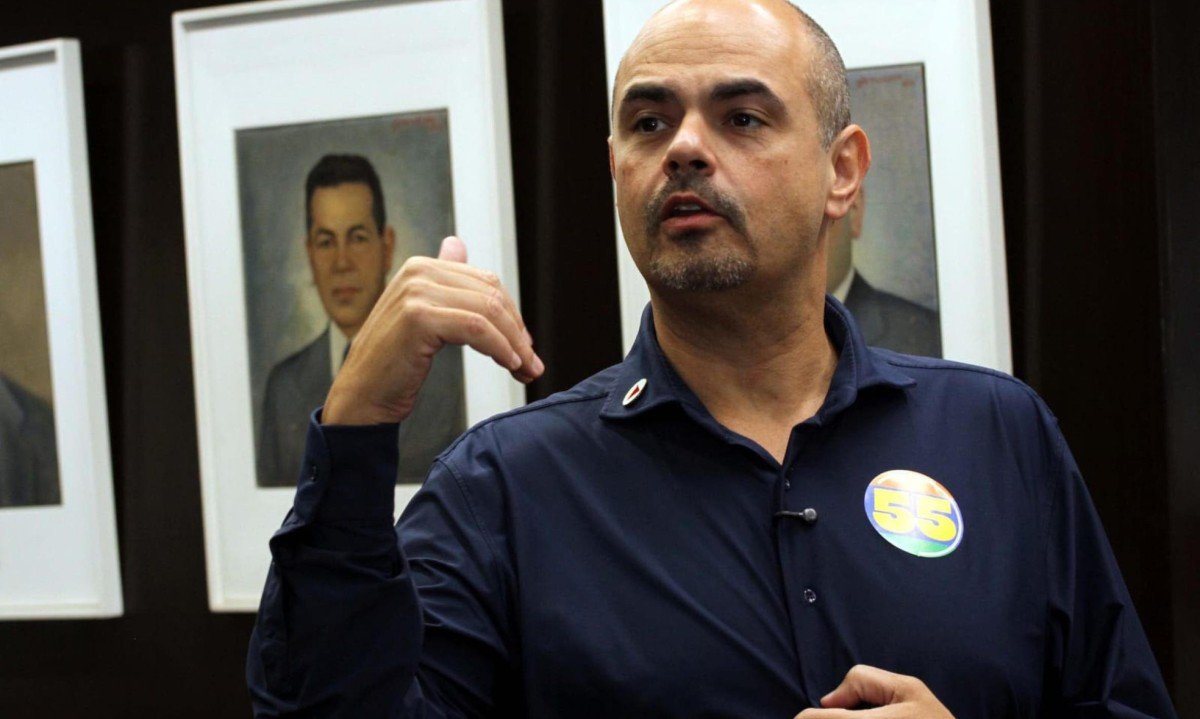"Tem que ser intolerante com a violência contra a mulher de qualquer forma", declarou Simões - (crédito: Jair Amaral/EM/D.A Press)