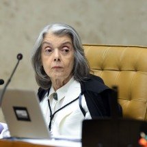 Cármen Lúcia fala em 'mal-estar cívico' e pede desculpa: ‘Envergonhada’ - Rosinei Coutinho/STF