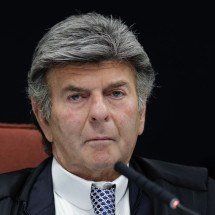Fux usa peruca? A verdade sobre o cabelo do ministro do STF - Platobr Politica