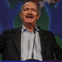 Aldo Rebelo vê ‘agenda diversionista’ na polarização entre Lula e Flávio Bolsonaro