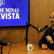 Mateus Simões diz conversar com até 100 prefeitos por dia na reta final - Jair Amaral/EM/D.A Press