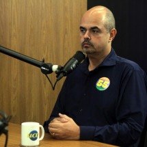 Simões sobre pesquisas: ‘Meu crescimento está dentro do esperado’ - Jair Amaral/EM/D.A Press