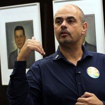 'Temos de ser intolerantes com a violência contra a mulher', diz Simões - Jair Amaral/EM/D.A Press