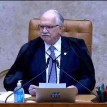 Fachin cancela sessão do STF em meio à escalada da crise entre ministros - Reprodução/YouTube