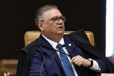 Flávio Dino durante a sessão do STF nesta terça-feira (15/9) -  (crédito: Antonio Augusto/STF)