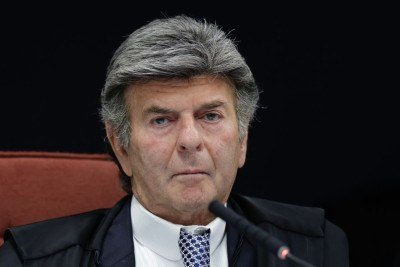 Luiz Fux, ministro do Supremo Tribunal Federal, que j&aacute; esclareceu d&uacute;vidas p&uacute;blicas sobre sua apar&ecirc;ncia capilar -  (crédito: Platobr Politica)
