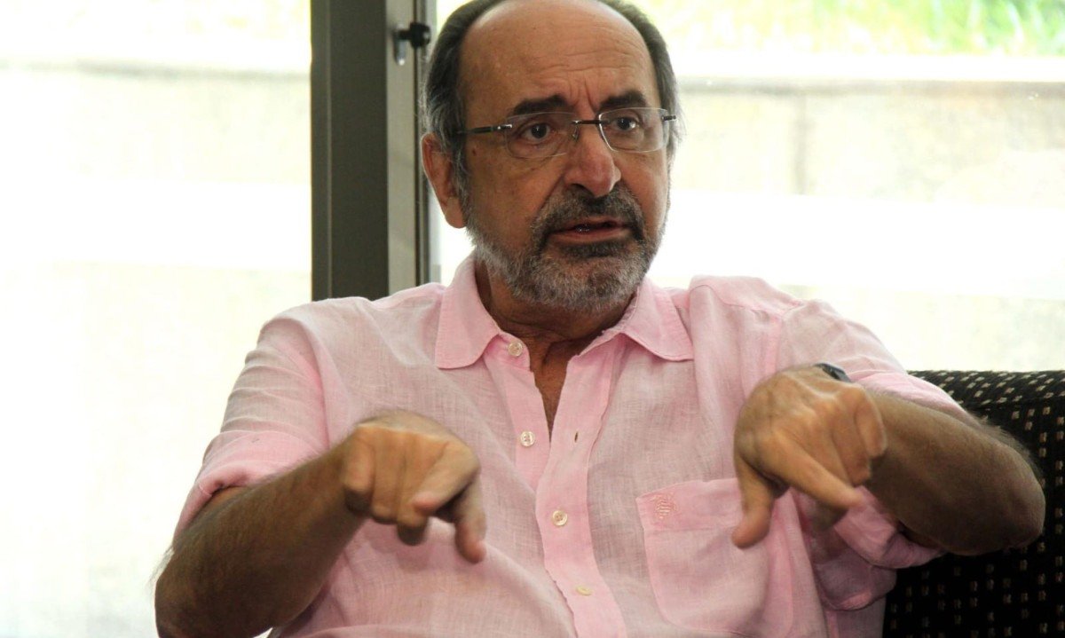 Kalil disse que caberá ao presidente apresentar, durante a campanha eleitoral, as realizações de seu mandato - (crédito: Jair Amaral/EM/D.A Press)