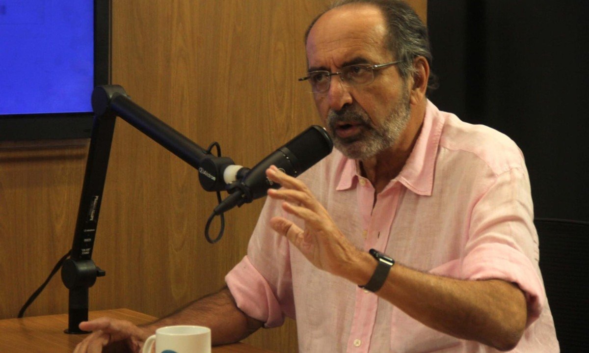 Kalil também relacionou a perda de protagonismo político de Minas à relação entre o governo estadual e a Presidência da República - (crédito: Jair Amaral/EM/D.A Press)