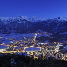 Suíça no inverno: quando os Alpes se iluminam para o Natal -  Jost von Allmen/Divulgação