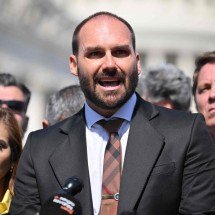 Moraes manda PF prender Eduardo Bolsonaro - Mandel Ngan/AFP