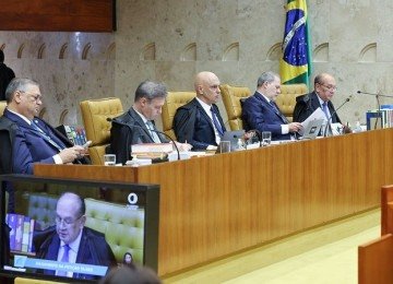 Ministros do STF durante a tensa sess&atilde;o que analisou o pedido de investiga&ccedil;&atilde;o contra Alexandre de Moraes. -  (crédito: Rosinei Coutinho/STF)