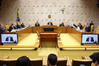 Sess&atilde;o plen&aacute;ria do Supremo Tribunal Federal, onde os ministros desempenham suas fun&ccedil;&otilde;es decisivas para o pa&iacute;s -  (crédito: Alejandro Zambrana/STF)