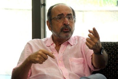 Apesar das críticas, o candidato defendeu a cobrança quando houver viabilidade e condições para que a iniciativa privada assuma a manutenção das rodovias -  (crédito: Jair Amaral/EM/D.A Press)
