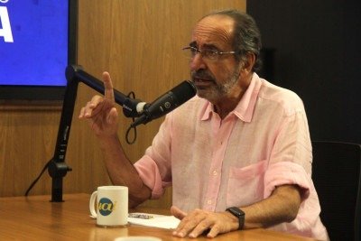 Kalil disse que já alertava para as dificuldades enfrentadas pelo estado e criticou a maneira como resultados da atual gestão são apresentados à população -  (crédito: Jair Amaral/EM/D.A Press)