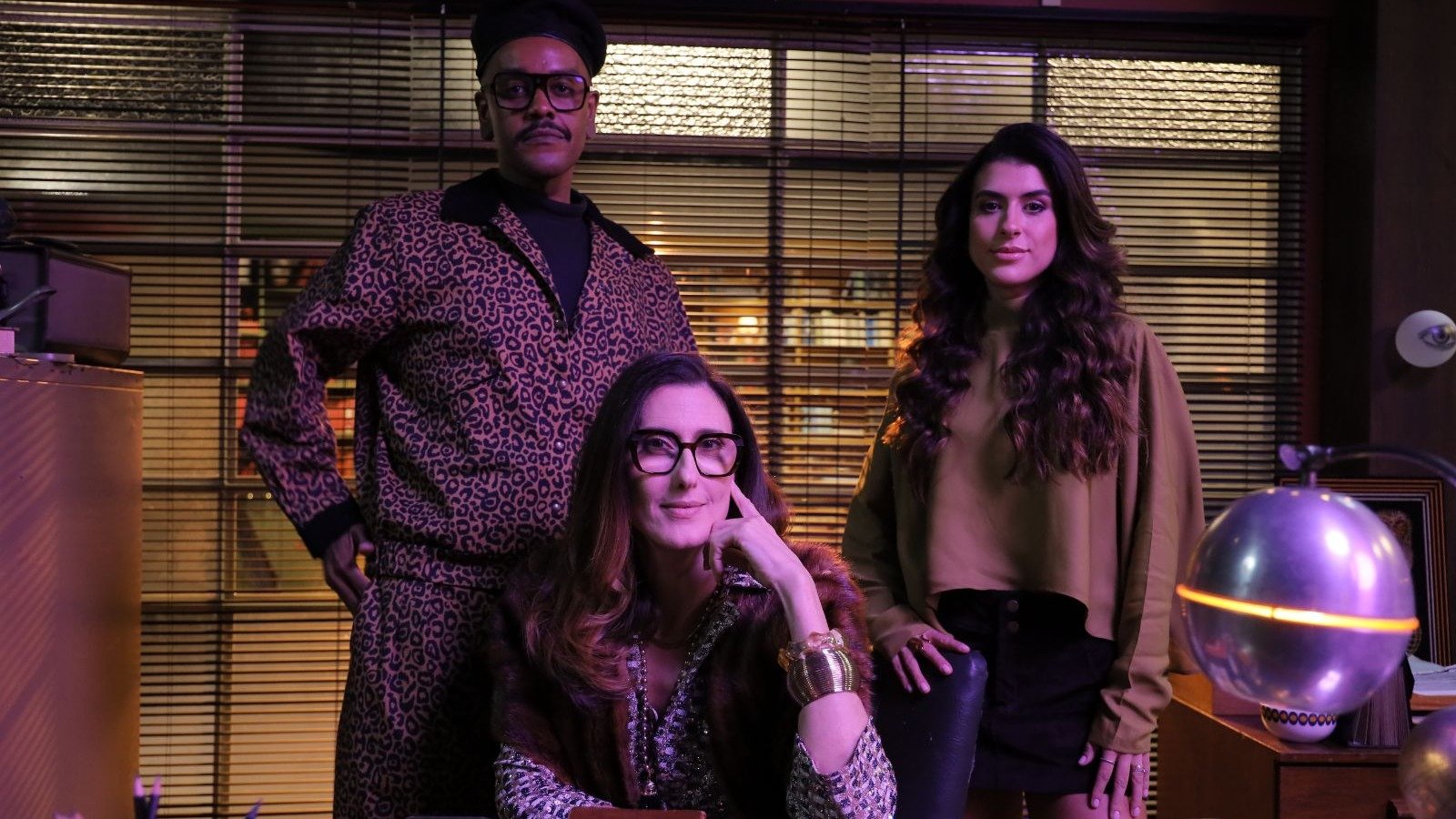 Paola Carosella, Fab&atilde;o e Luana Zucoloto, a equipe de investiga&ccedil;&atilde;o de 'Infiltrado na Cozinha', prometem mais mist&eacute;rios na nova temporada -  (crédito: Adalberto de Melo Pygmeu)