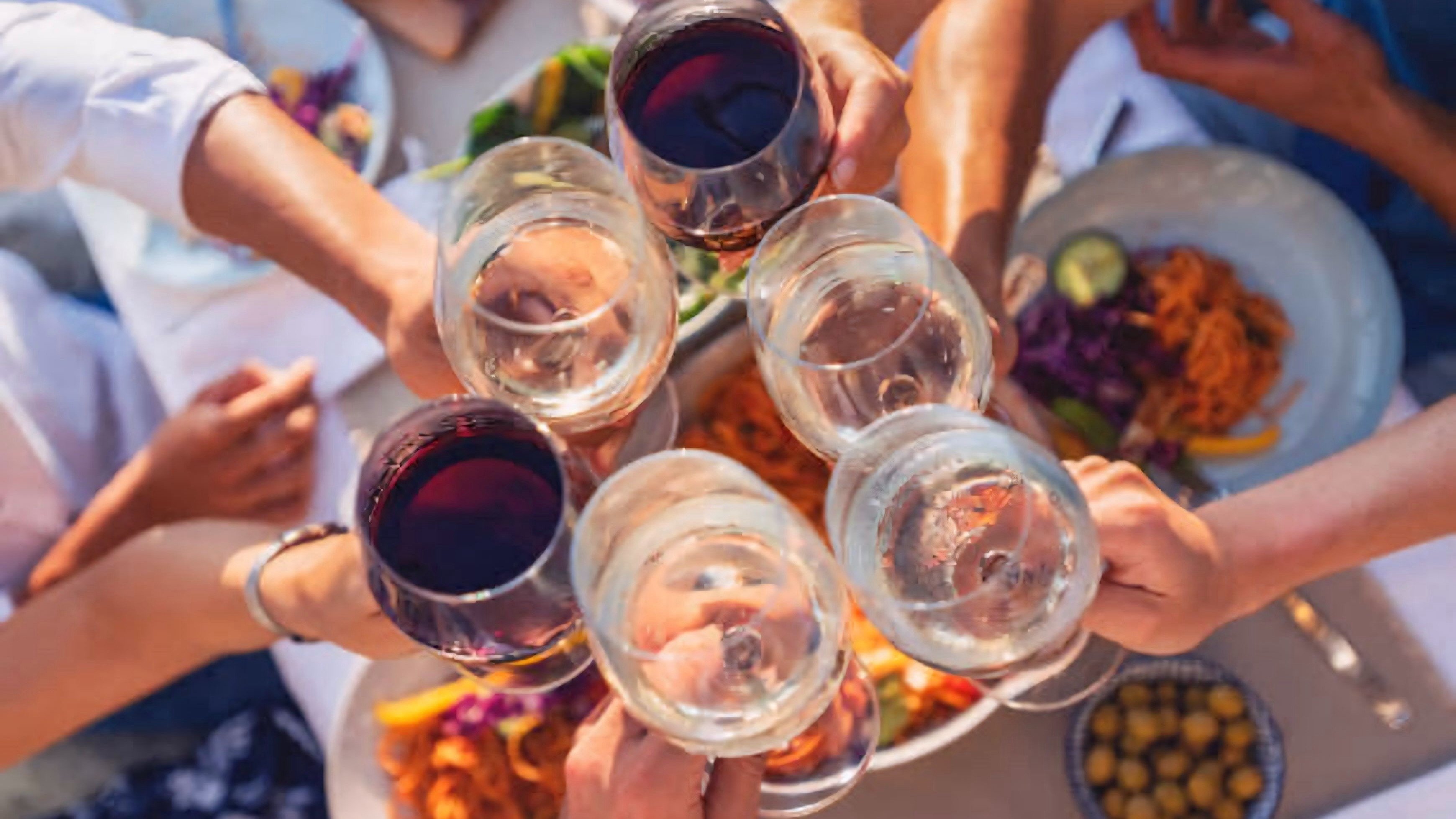 O festival Primavera, Vinhos &amp; Jazz convida o p&uacute;blico a celebrar a esta&ccedil;&atilde;o com vinhos selecionados e experi&ecirc;ncias gastron&ocirc;micas -  (crédito: Kim Ladeira)
