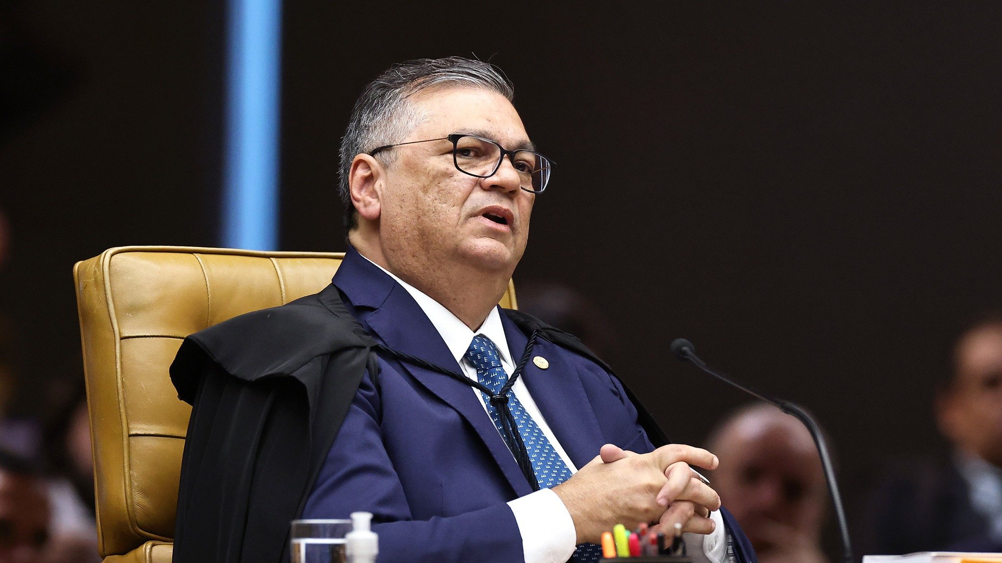 O ministro Fl&aacute;vio Dino na sess&atilde;o do Supremo Tribunal Federal onde seu pedido de vista suspendeu o julgamento do caso. -  (crédito: Alejandro Zambrana/STF)