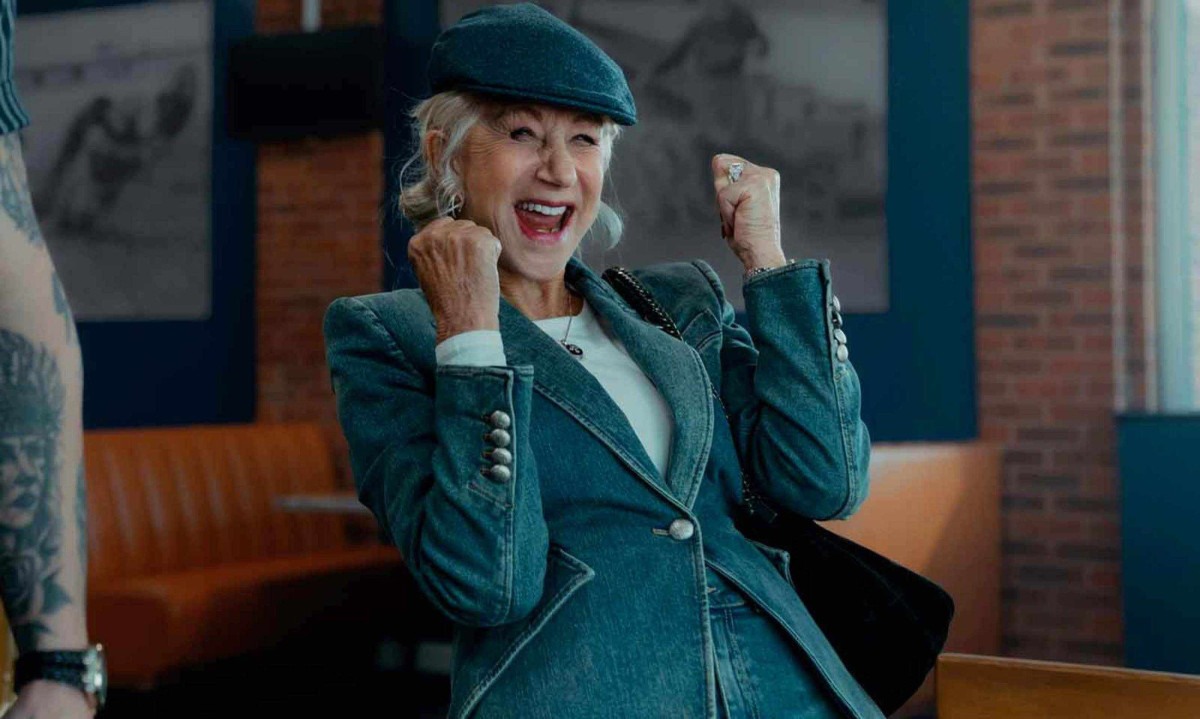 À frente do clã, Helen Mirren (Maeve Harrigan) rouba a cena com seu impagável sotaque irlandês - (crédito: Paramount/Divulgação )