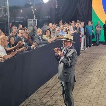 Em Montes Claros, Lula diz que treina 2 horas por dia e corre a 8km/h