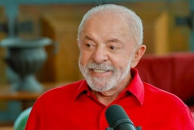 Lula reajusta Bolsa Fam&iacute;lia em 15% e novo valor come&ccedil;a a cair na reta final do pleito -  (crédito: Foto: Ricardo Stuckert)