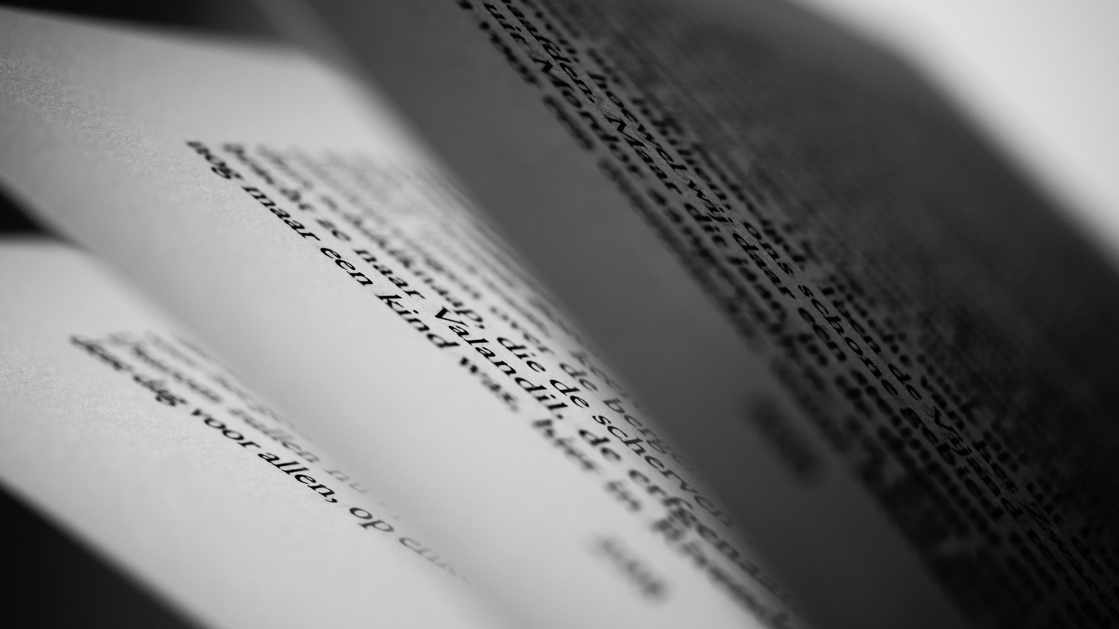 A leitura &eacute; um caminho para 'virar a p&aacute;gina' -  (crédito: Flickr)