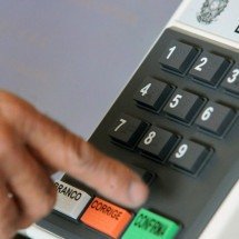 Empresas que coagem funcionários em eleições: o que a lei permite fazer - Elza Fiuza/Ag&ecirc;ncia Brasil
