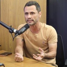 Zema 'perdeu a confiança' dos servidores, diz Cleitinho