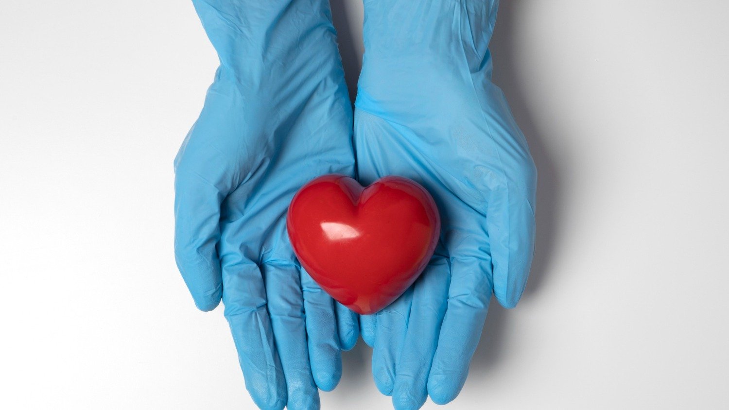 A doa&ccedil;&atilde;o de &oacute;rg&atilde;os &eacute; um ato de amor e solidariedade que depende da comunica&ccedil;&atilde;o familiar para salvar vidas -  (crédito: Freepik)