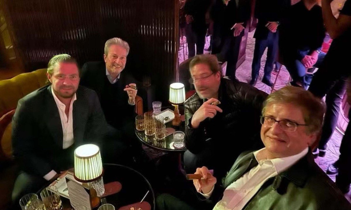 Daniel Vorcaro e Paulo Gonet em degustação de uísque em Londres - (crédito: Reprodução)