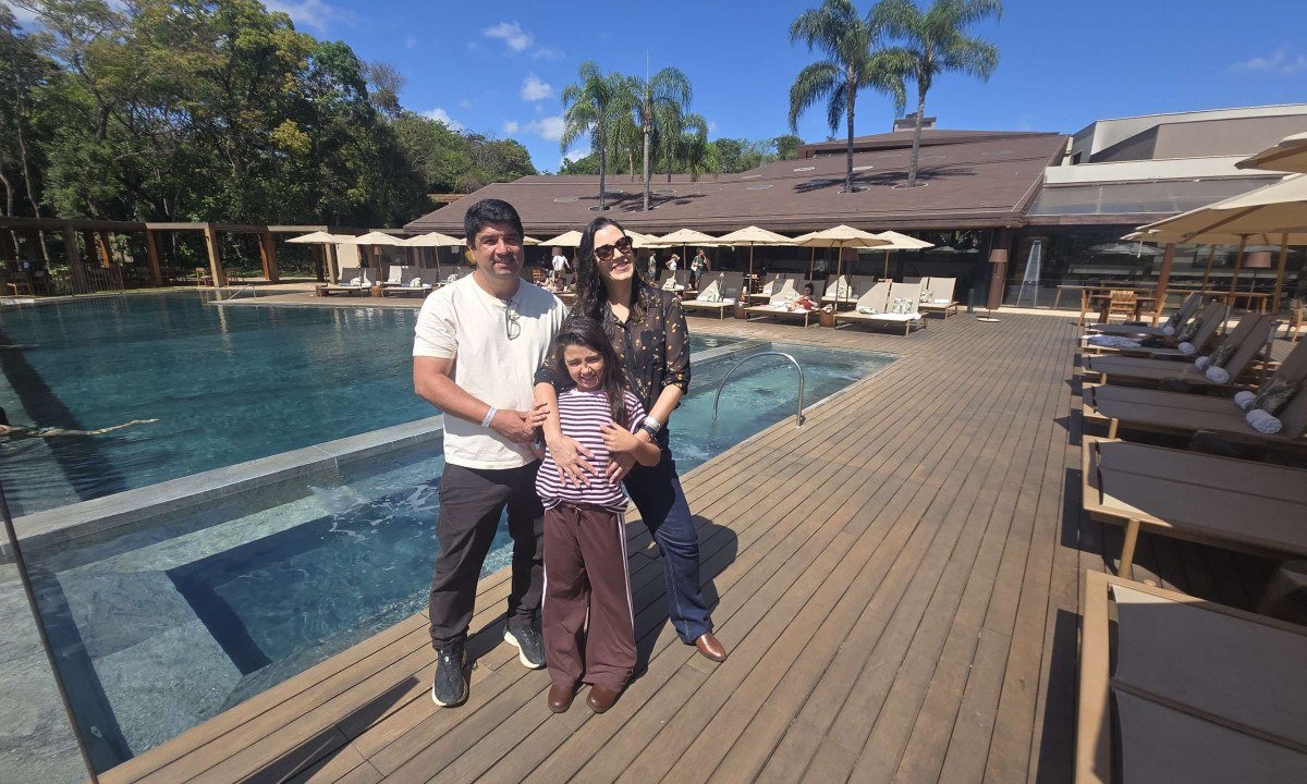 A carioca Tatynne Lauria ficou hospedada no Clara Arte para desfrutar as vantagens de visitar e apresentar Inhotim ao marido, Raphael Andreozzi, e a filha, Liz Lauria Andreozzi