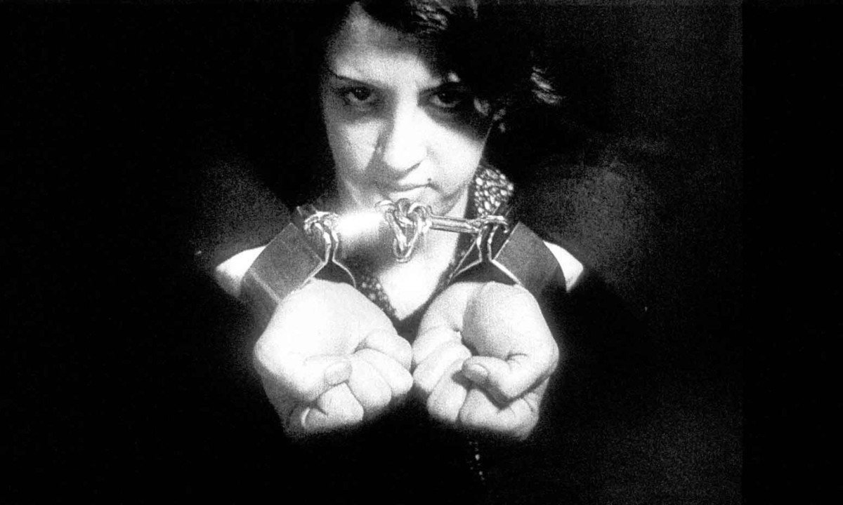 Fotograma do filme Limite (1931), de Mário Peixoto. Na imagem, Olga Breno - (crédito: Cosac/Divulgação)