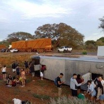 Ônibus tomba em 'rodovia da morte' no Triângulo e deixa 7 feridos