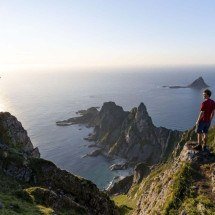 A remota ilha onde hackers se preparam para nos defender de uma guerra invisível