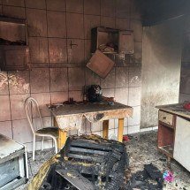 Incêndio em cozinha no Sul de Minas deixa um ferido - CBMMG/Divulgação