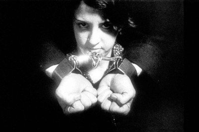 Fotograma do filme Limite (1931), de Mário Peixoto. Na imagem, Olga Breno -  (crédito: Cosac/Divulgação)