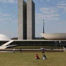 Freio no bolso - Agência Brasília
