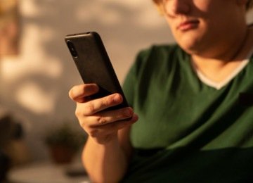 Um dos principais desafios tem sido a autorização familiar; taxa média de recusa gira em torno de 45% -  (crédito: magnific)