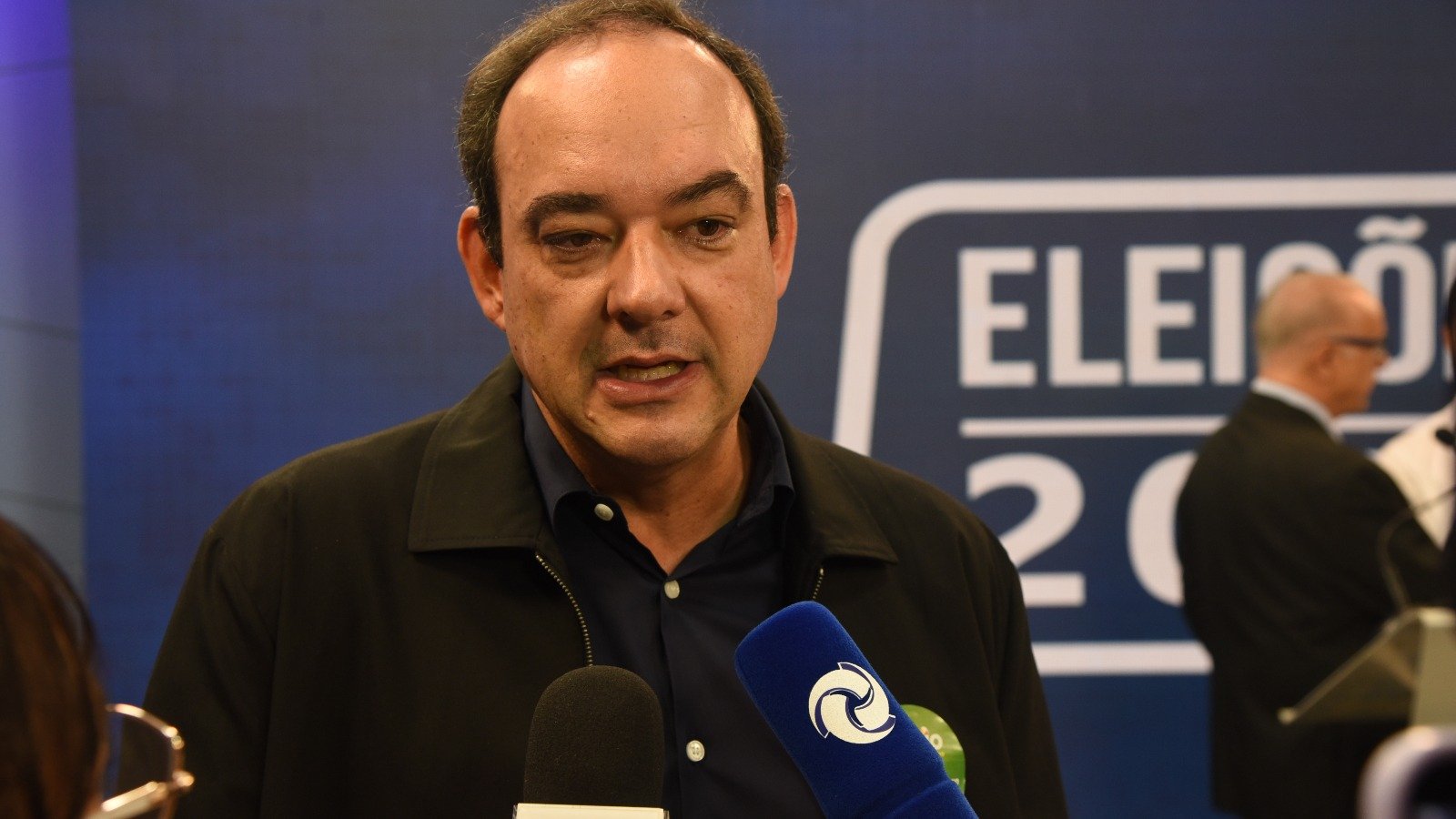 Fl&aacute;vio Roscoe, candidato do PL ao governo de Minas, em apari&ccedil;&atilde;o p&uacute;blica durante a campanha eleitoral. -  (crédito: Gladyston Rodrigues/EM/D.A. Press)