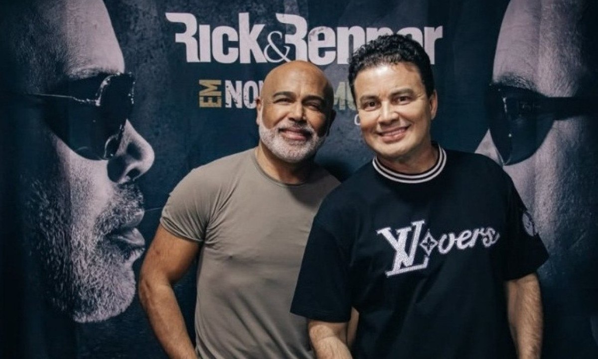 Rick e Renner posam para foto, reafirmando a trajetória de sucesso da dupla na música sertaneja - (crédito: Instagram/Reprodução)