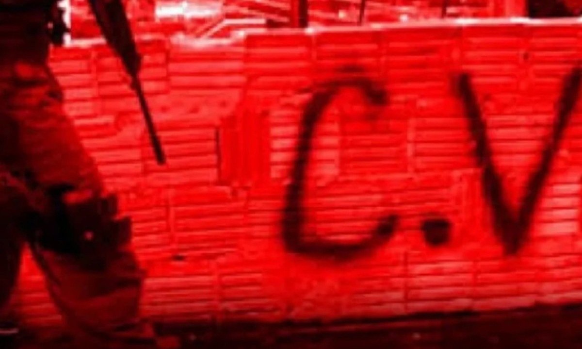 A decisão, proferida em 9 de setembro, reconheceu a atuação dos condenados em uma estrutura ligada à facção criminosa Comando Vermelho - (crédito: Wikimedia Commons)