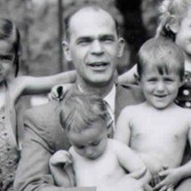 Oficina 'ensina' famílias a contar histórias por meio de fotografias - Divulgação/Oficina da Memória