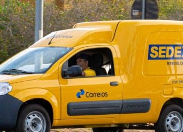 Carro dos Correios -  (crédito:  Correios do Brasil/@correiosoficial/Instagram)