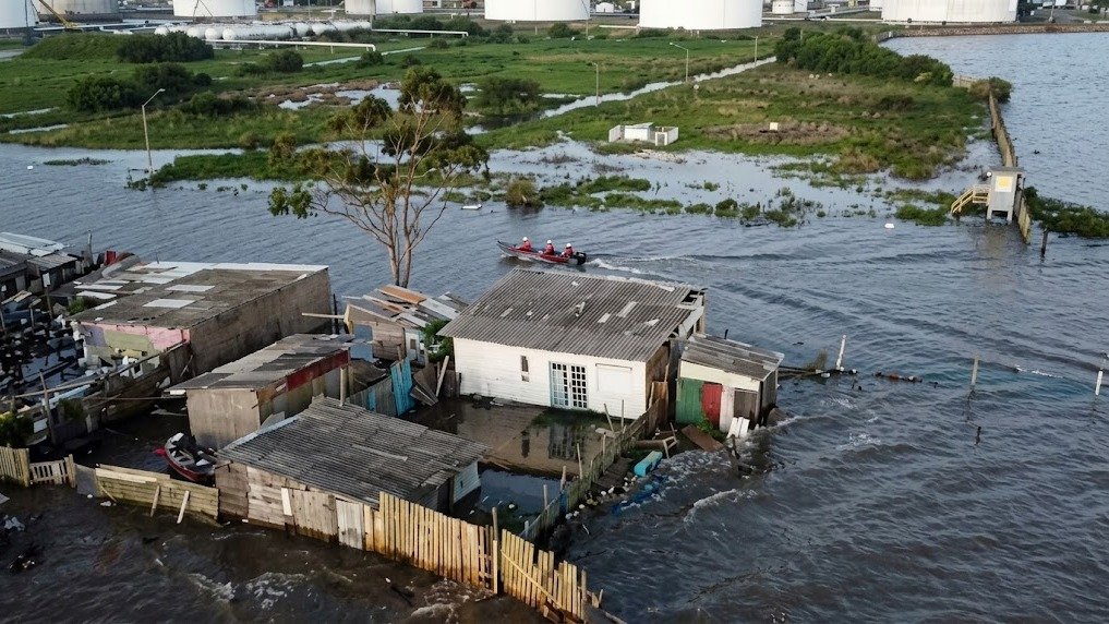 Enchentes como as do Rio Grande do Sul  ilustram o cen&aacute;rio de chuvas volumosas e risco de alagamentos previsto pelo El Ni&ntilde;o na primavera -  (crédito:  Reprodu&ccedil;&atilde;o TV )
