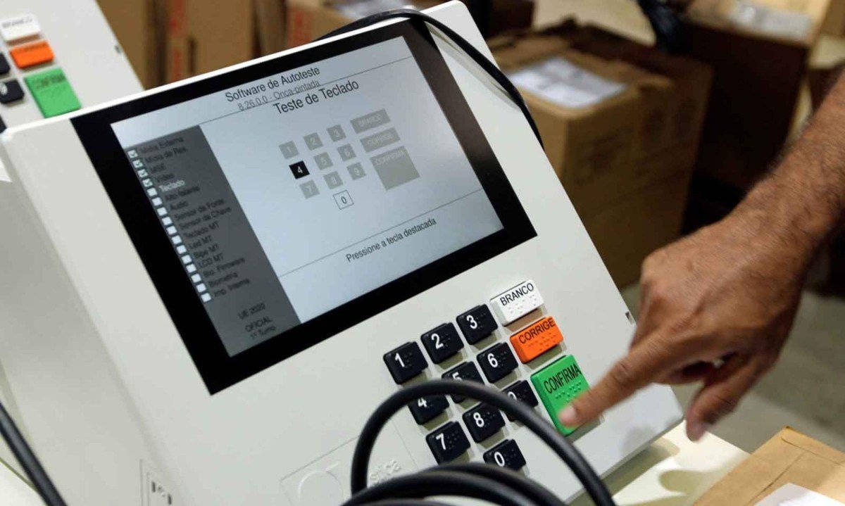 A verdadeira pesquisa emergirá, soberanamente, das urnas eletrônicas no próximo dia 4. -  (crédito: Jair Amaral/EM/D.A Press – 20/9/22)