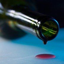 Álcool afeta cérebro adolescente e deixa marcas até a vida adulta - Shutterstock/Fapesp