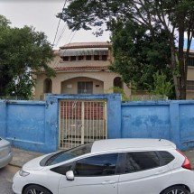 Escola de BH tem áreas interditadas após vistoria identificar rachaduras - Google Street View