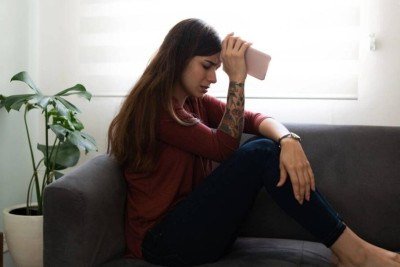 Coração partido ativa as mesmas áreas cerebrais da dor física; neurociência explica por que o fim do amor machuca tanto -  (crédito: Tupi)