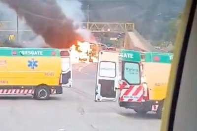 Torcedores do Cruzeiro voltavam de Curitiba (PR) quando sofreram a emboscada  -  (crédito: Reprodução/Redes sociais)
