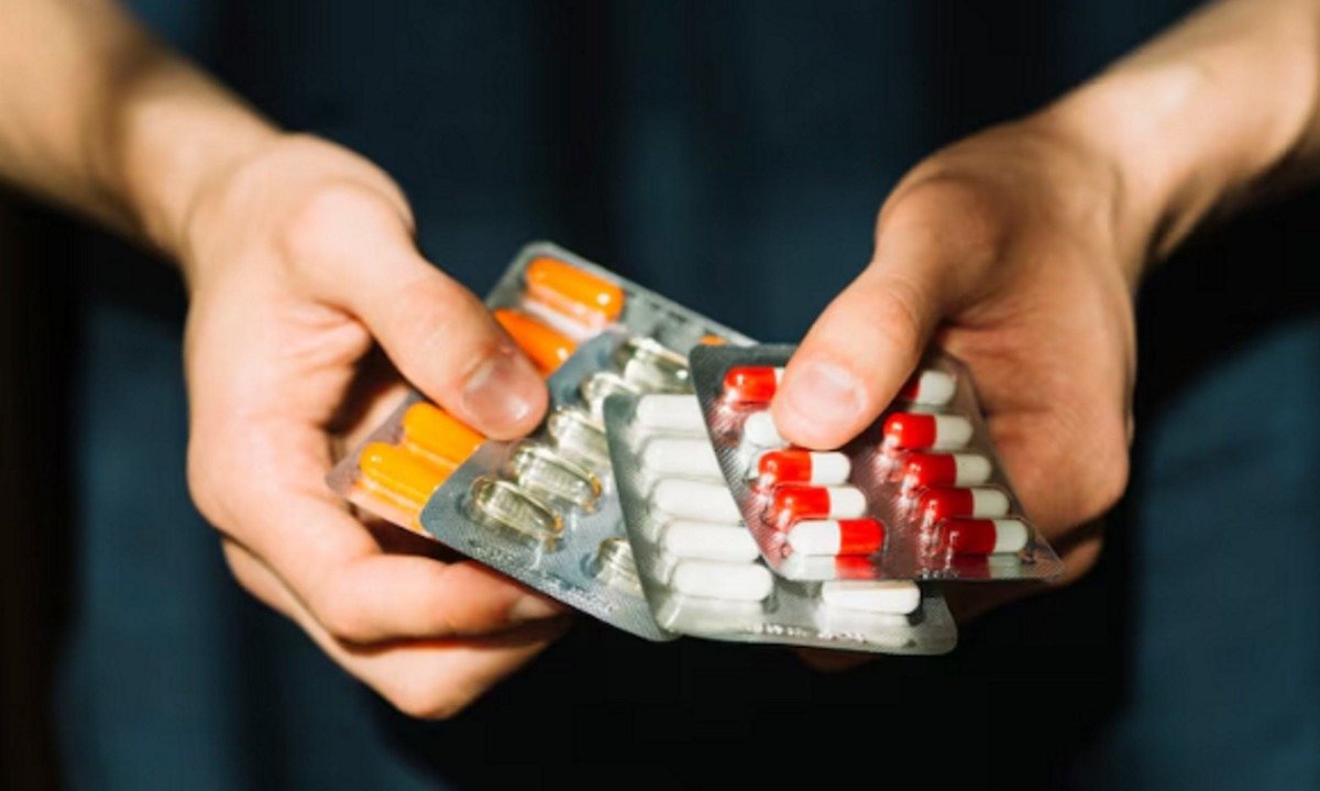 Estudo mostra que uma parcela significativa das pessoas em tratamento com antidepressivos também convive com outras condições de saúde - (crédito: Magnific)