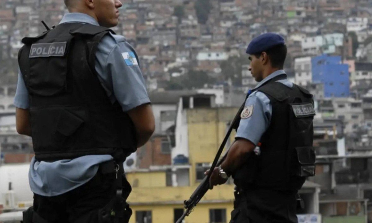 Vale tudo? O crime observa Brasília - (crédito: © Tânia Rêgo/Agência Brasil)
